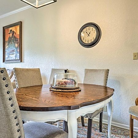 Modern Lakeside Golf Course Retreat With Deck! Canyon Lake Εξωτερικό φωτογραφία